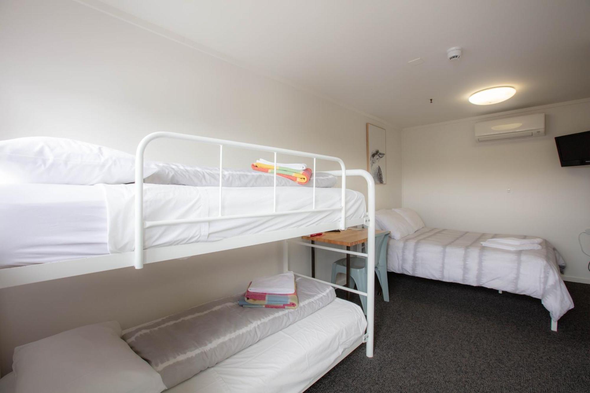 Kookaburra Lodge Jindabyne Room photo
