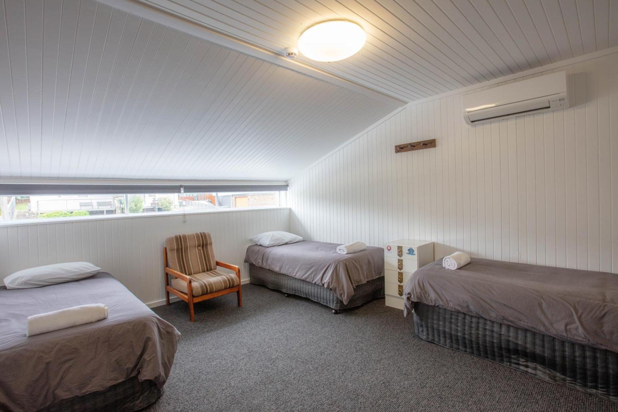 Kookaburra Lodge Jindabyne Room photo