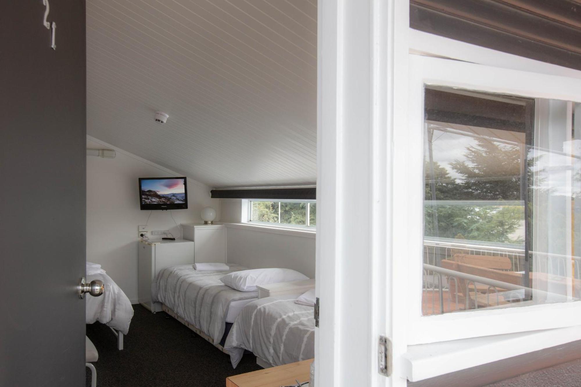 Kookaburra Lodge Jindabyne Room photo