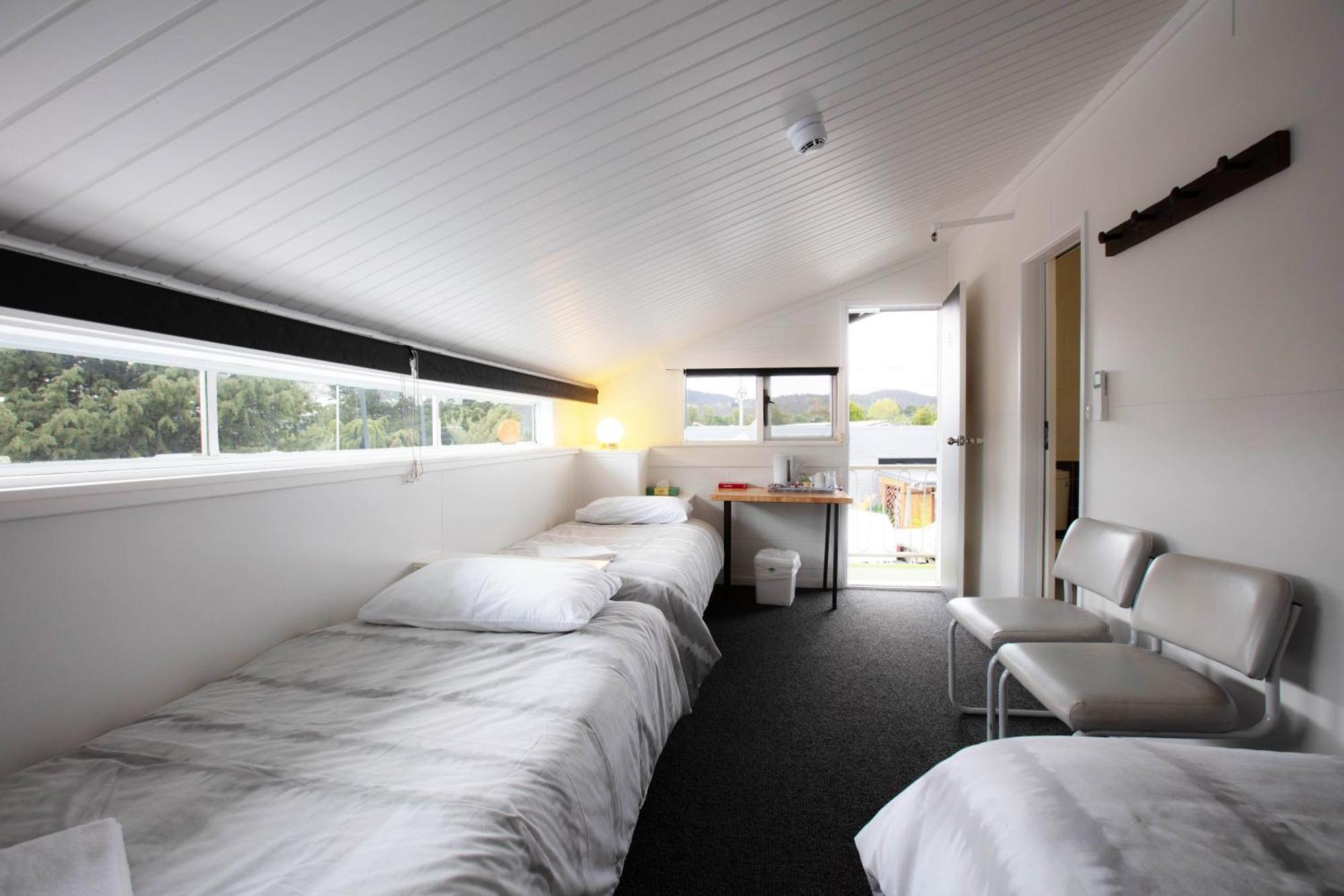 Kookaburra Lodge Jindabyne Room photo